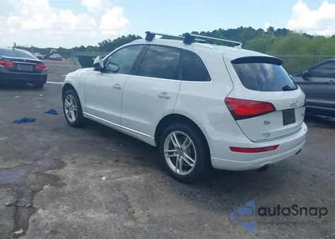 2015 Audi Q5 2.0T Premium z USA, uszkodzony, nr VIN WA1LFAFP9FA045487